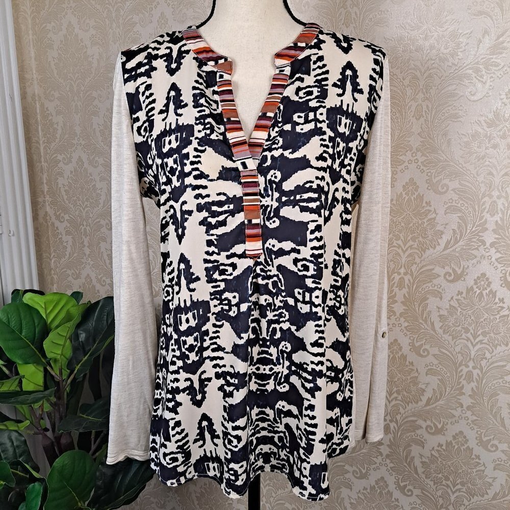 Orvis Size Medium Cream/Blue/Black Print Blouse Long Sleeve Lightweight